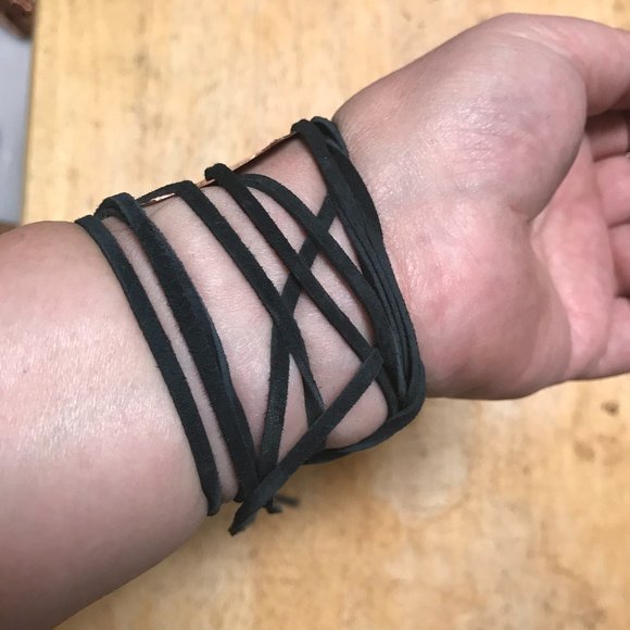 Septarian Dragons Egg Gemstone Brutalist Cuff Bracelet Tie Wrap Copper Suede - Picture 7 of 8